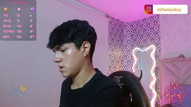 Snapshot of Damian_tay chatting on 27, 6, 2026 Damian tay online show from 27, 6, 2026
