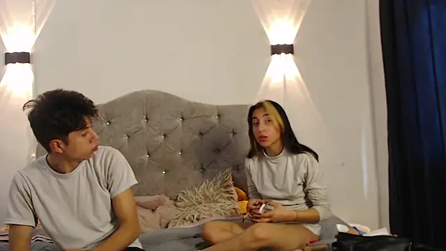 mrandmrsvixencs online show from 26, 4, 2026