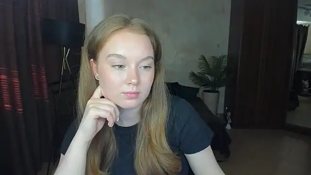 Snapshot of ValeriSunny chatting on 21, 5, 2026 ValeriSunny online show from 21, 5, 2026
