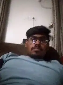 Snapshot of singaram190 chatting on 23, 4, 2026 singaram190 online show from 23, 4, 2026
