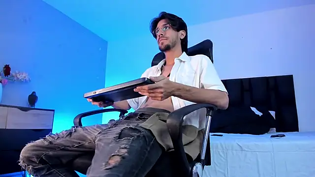 Dannyperlaza online show from 23, 4, 2026