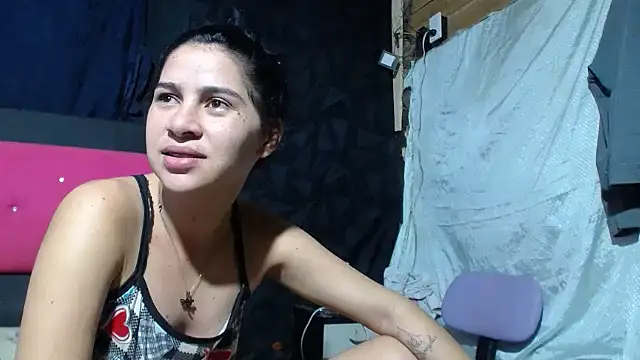  Alicee axel online show from 20, 4, 2026