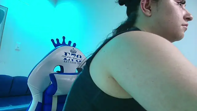 Anya Volke online show from 13, 5, 2026