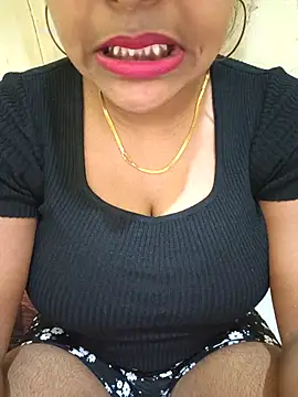 Snapshot of Newragini chatting on 6, 5, 2026 Newragini online show from 6, 5, 2026