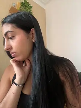 Snapshot of Lily_Rush chatting on 6, 6, 2026 Lily Rush online show from 6, 6, 2026