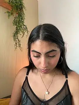 Snapshot of Lily_Rush chatting on 26, 5, 2026 Lily Rush online show from 26, 5, 2026