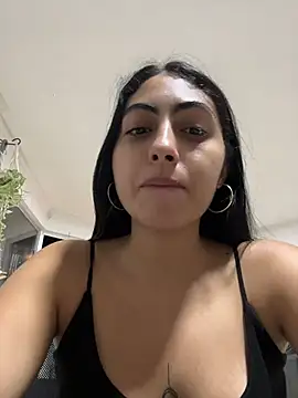 Snapshot of Lily_Rush chatting on 18, 7, 2026 Lily Rush online show from 18, 7, 2026