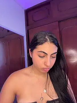 Snapshot of Lily_Rush chatting on 11, 5, 2026 Lily Rush online show from 11, 5, 2026