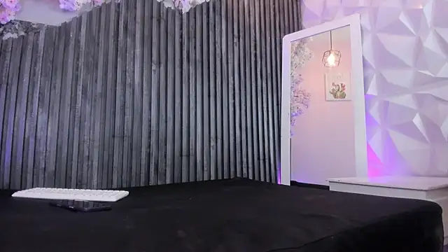 Snapshot of Zephyra_bms chatting on 16, 7, 2026 Zephyra bms online show from 16, 7, 2026