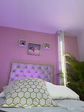 Snapshot of caro_lovings chatting on 18, 6, 2026 caro lovings online show from 18, 6, 2026