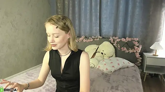 EvaHamilton online show from 14, 5, 2026