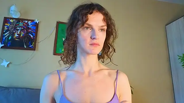 Snapshot of Muscle_Muse chatting on 15, 5, 2026 Muscle Muse online show from 15, 5, 2026