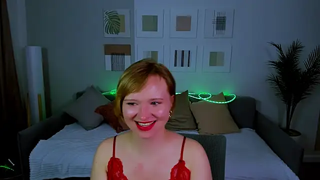 TrishaSmitty online show from 18, 4, 2026