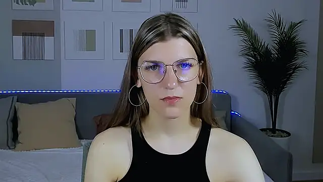 Snapshot of AnnaThorne chatting on 24, 5, 2026 AnnaThorne online show from 24, 5, 2026