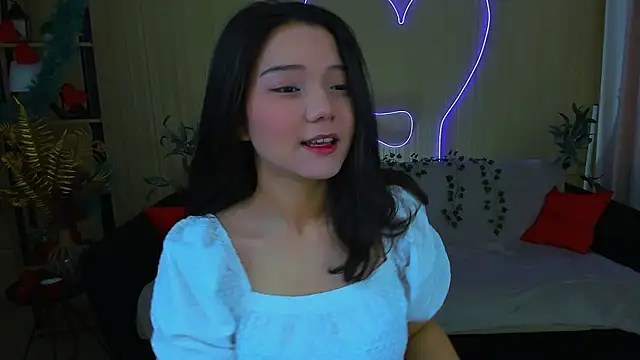 Snapshot of milana_dance chatting on 12, 5, 2026 milana dance online show from 12, 5, 2026