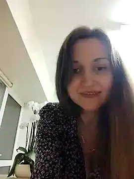 irresistibelle online show from 21, 4, 2026