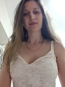 irresistibelle online show from 3, 5, 2026