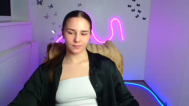 Snapshot of Kyara_ra chatting on 5, 5, 2026 Kyara ra online show from 5, 5, 2026