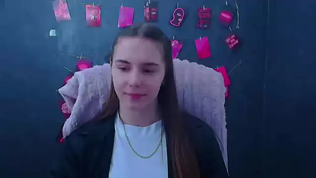 Snapshot of Kyara_ra chatting on 11, 5, 2026 Kyara ra online show from 11, 5, 2026