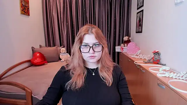 NoraLiin online show from 30, 5, 2026