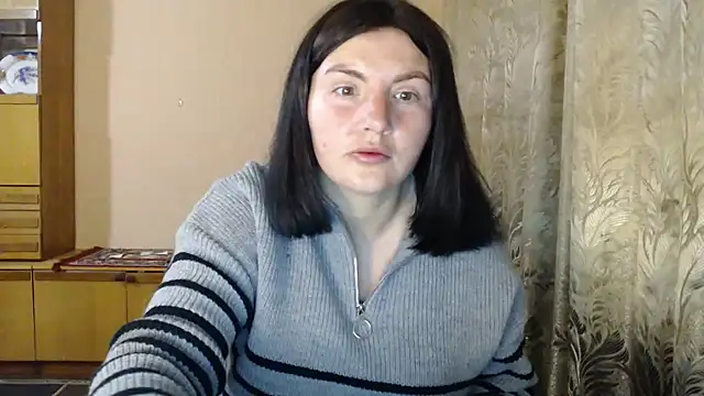 AlinaxJames online show from 21, 4, 2026