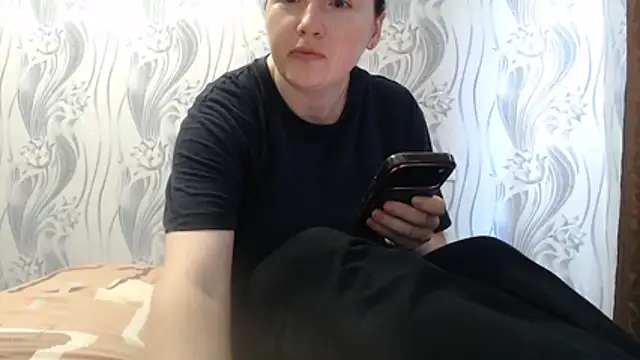 Snapshot of AlinaxJames chatting on 20, 6, 2026 AlinaxJames online show from 20, 6, 2026