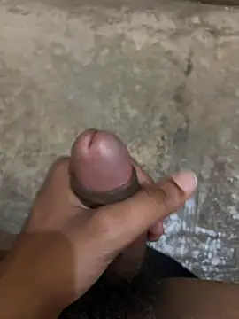SkinnyGuy23 online show from 21, 5, 2026
