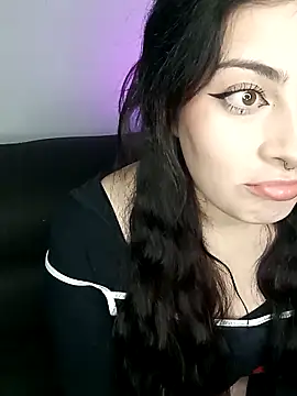 cattvalentinee online show from 18, 4, 2026