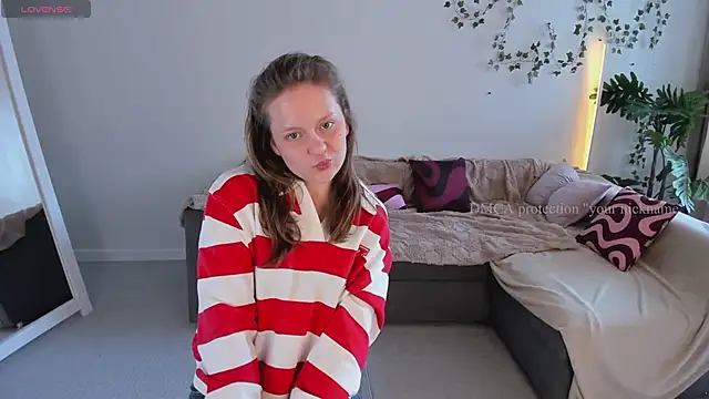 French Fry online show from 22, 4, 2026