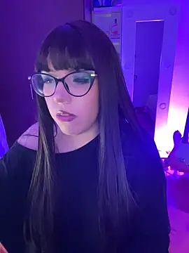 AliceMtz online show from 10, 7, 2026