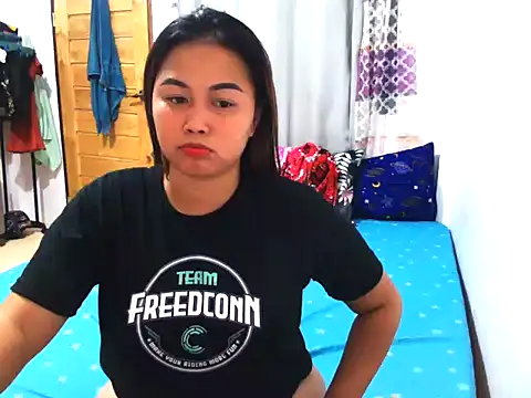 Ur Ganda online show from 22, 4, 2026