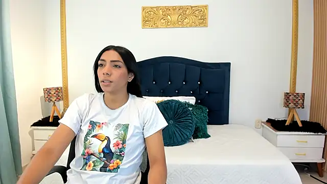Snapshot of AmberKayleigh chatting on 8, 7, 2026 AmberKayleigh online show from 8, 7, 2026