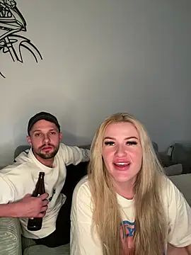 SexyCouple1910 online show from 28, 7, 2026