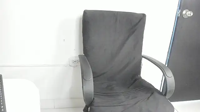lolabunnysc online show from 26, 5, 2026
