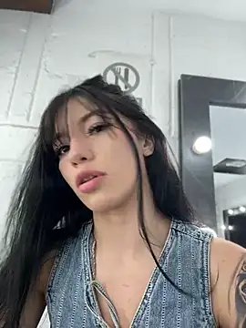 Maddison Foxxx online show from 15, 7, 2026
