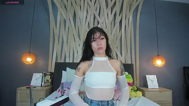 Snapshot of Maddison_Foxxx chatting on 6, 5, 2026 Maddison Foxxx online show from 6, 5, 2026