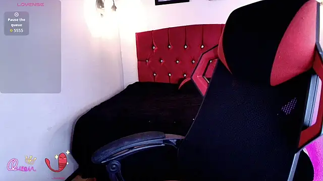 Snapshot of aliceinflames chatting on 11, 5, 2026 aliceinflames online show from 11, 5, 2026
