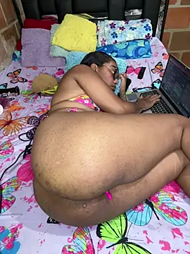  Piel Canela online show from 25, 5, 2026