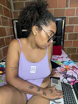 Snapshot of _Piel_Canela chatting on 19, 6, 2026 Piel Canela online show from 19, 6, 2026