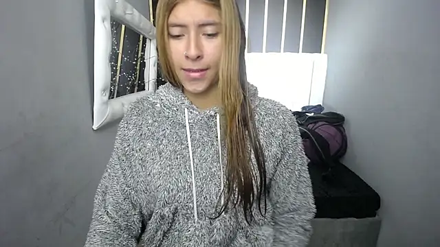 nancy blonde online show from 14, 6, 2026