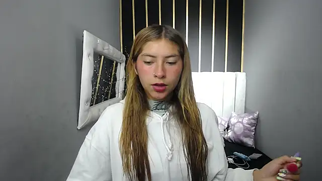 Snapshot of nancy_blonde chatting on 5, 6, 2026 nancy blonde online show from 5, 6, 2026