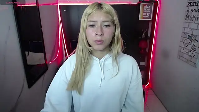 nancy blonde online show from 15, 7, 2026