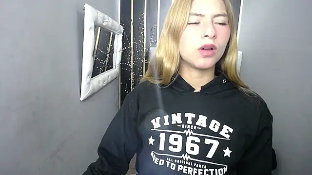 Snapshot of nancy_blonde chatting on 2, 6, 2026 nancy blonde online show from 2, 6, 2026