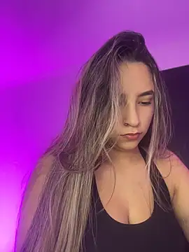 JUANITA07 online show from 28, 5, 2026