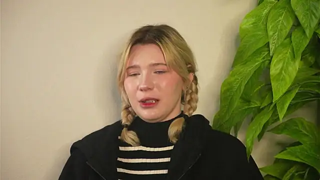 VennieLippe online show from 23, 4, 2026