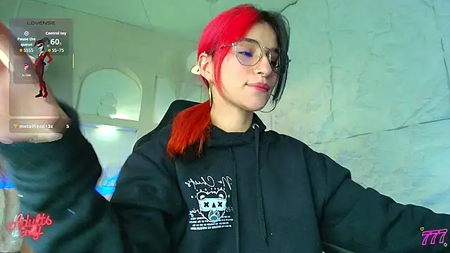 Moon Red r online show from 21, 4, 2026