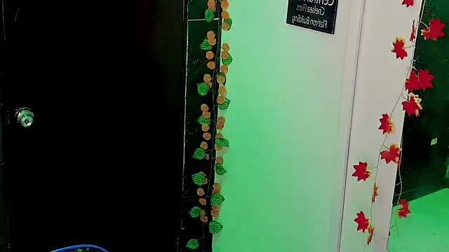 Snapshot of LilaVelvet chatting on 9, 7, 2026 LilaVelvet online show from 9, 7, 2026