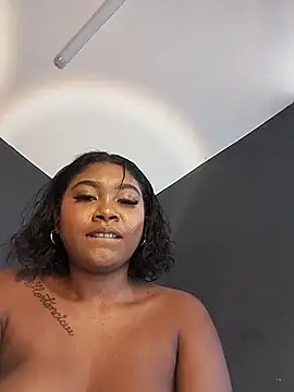 Chloe LaurentXXX online show from 27, 5, 2026