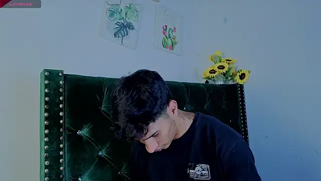 Zayn Moretti online show from 23, 6, 2026