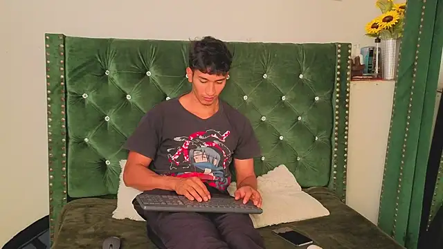 Zayn Moretti online show from 29, 6, 2026